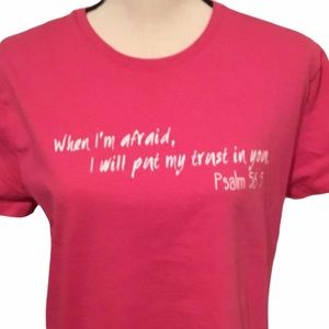 Port Christian Psalm 56 tee med pink